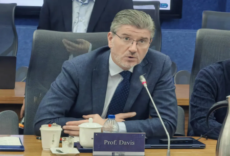 锚定创新方向，，拓展临床边际，，，鸿鹄®机器人国际交流会顺利召开