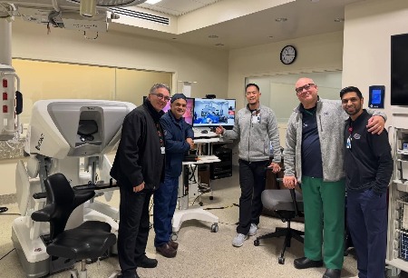 云警®机器人累计订单突破200台，，全球外科医生投出信任票！！！！